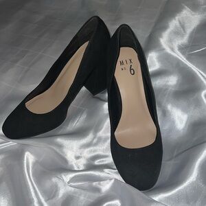 MIX NO. 6 Black stretch microsuede heels size 8.5